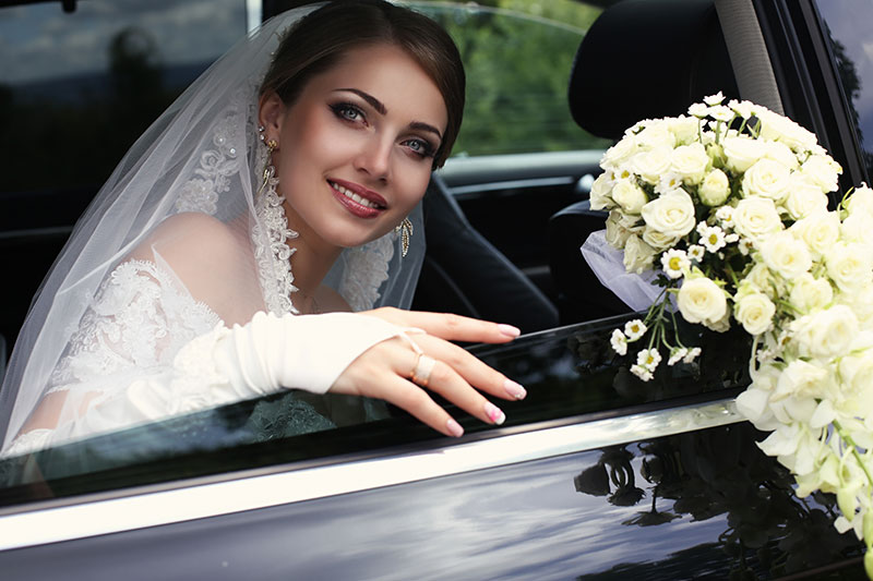 WEDDING CHAUFFEUR SERVICES